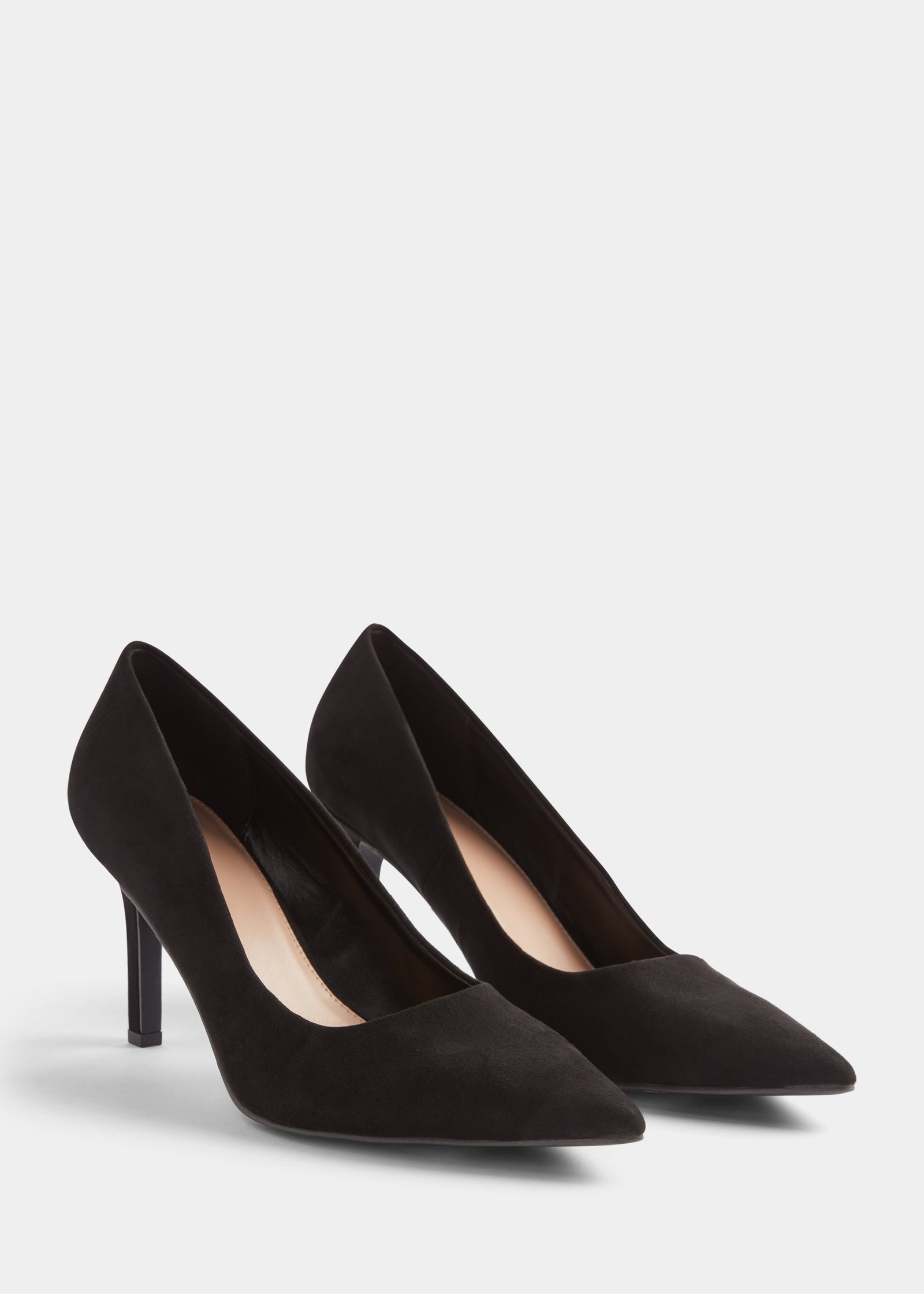 Buy Et Vous Pointed Court Heels in Qatar bfab