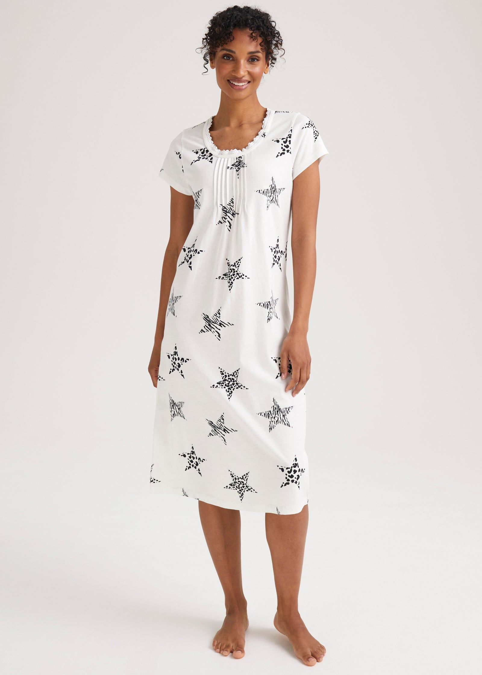 Buy Cream Star Longline Nightie in Bahrain bfab