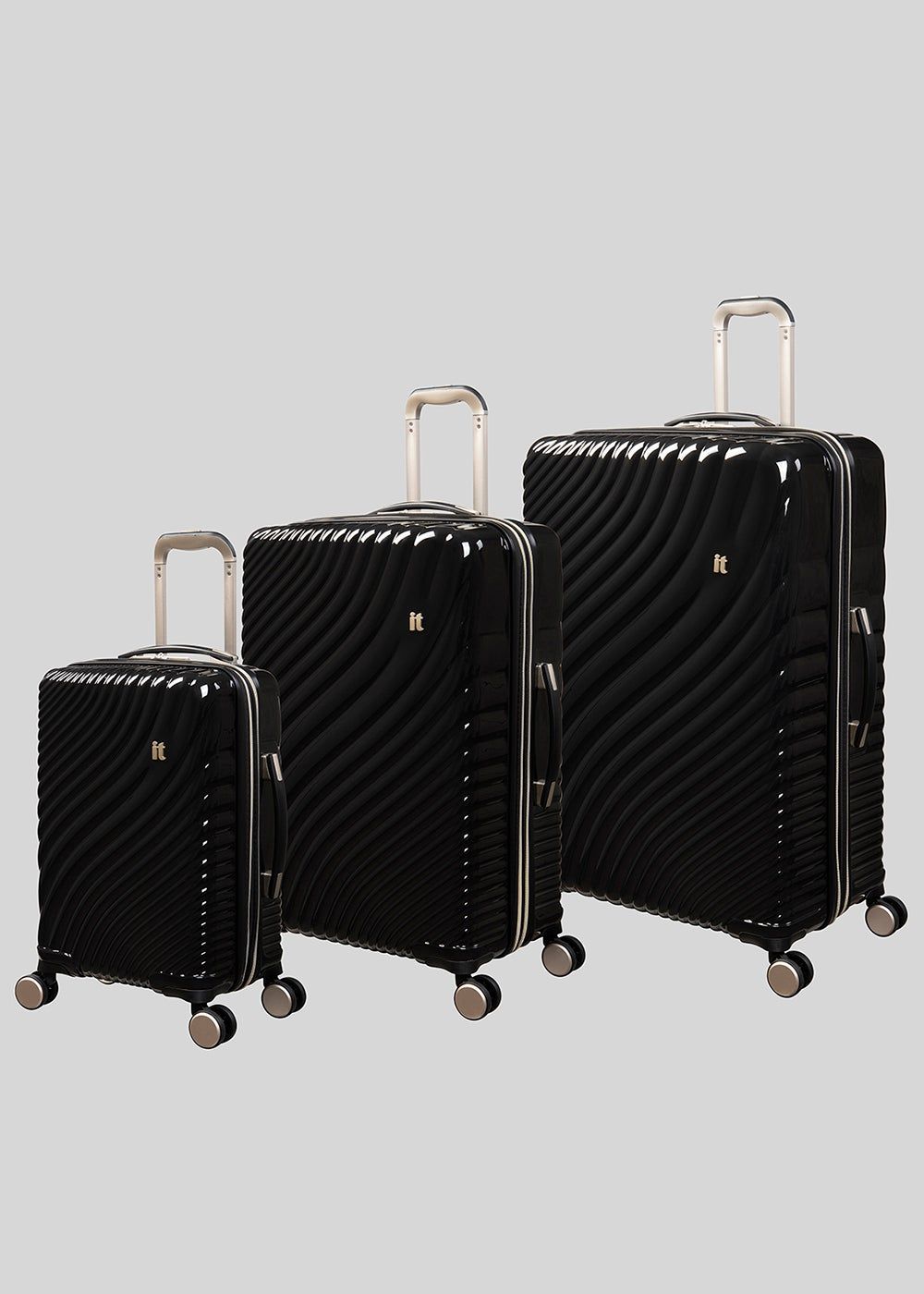 Buy IT Luggage Wave Suitcase Black Cabin Online in Oman from Matalan