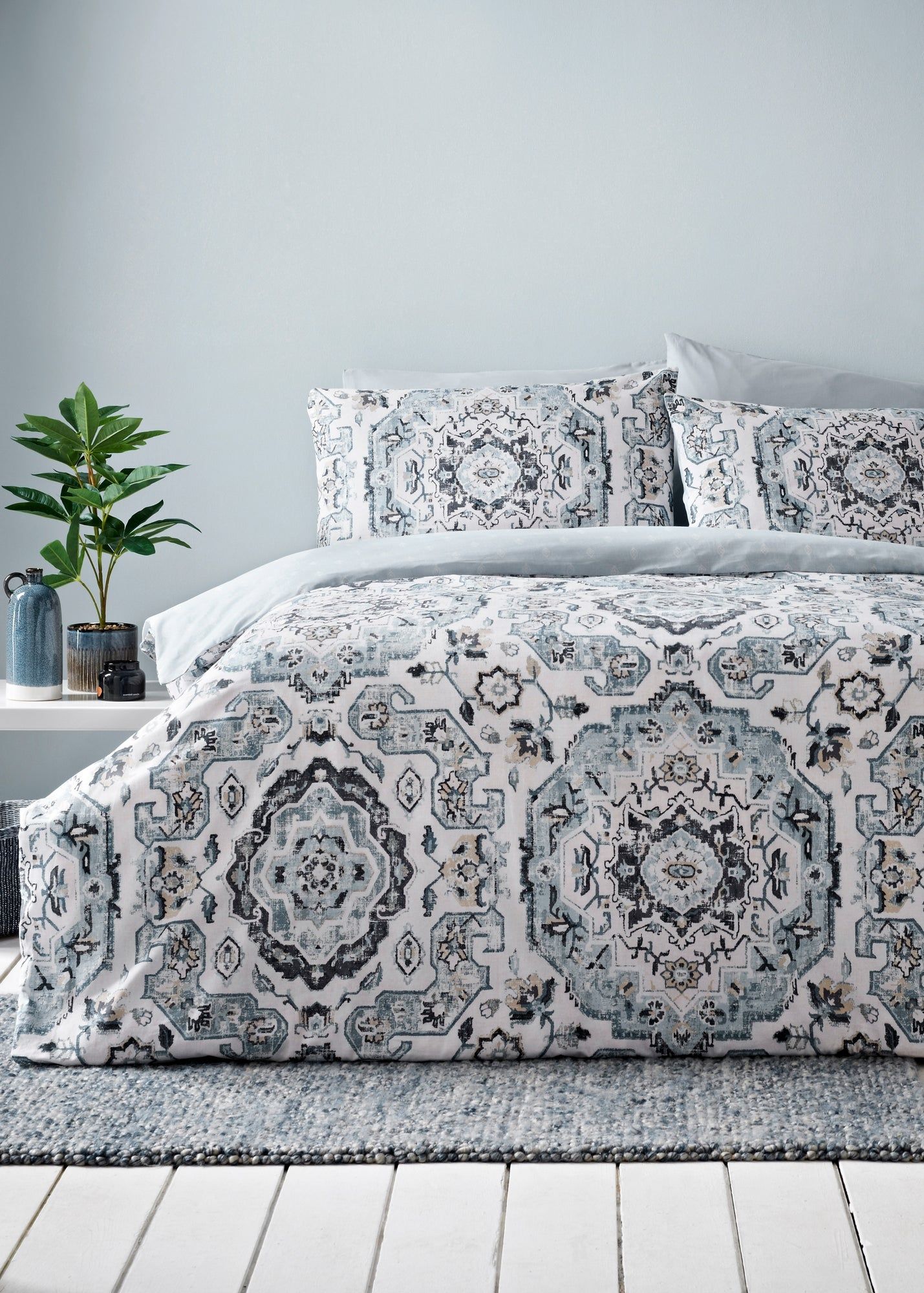 Buy Indigo Duvet Covers Online in Bahrain from Matalan