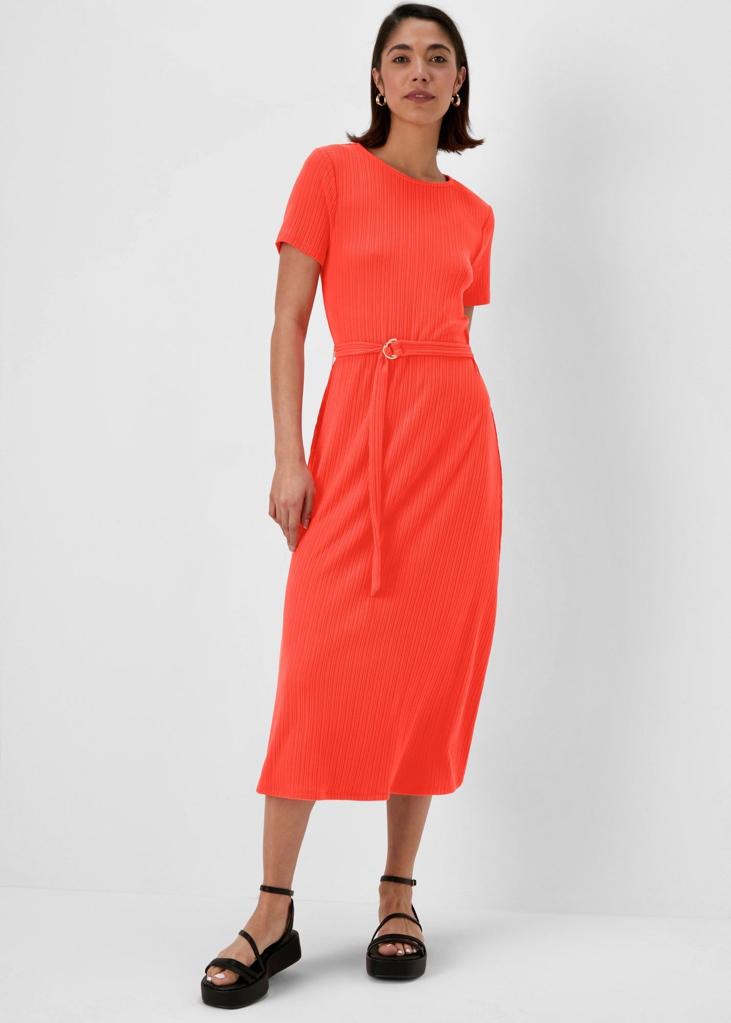 Buy Et Vous Jersey Midi Dress Online in Bahrain from Matalan