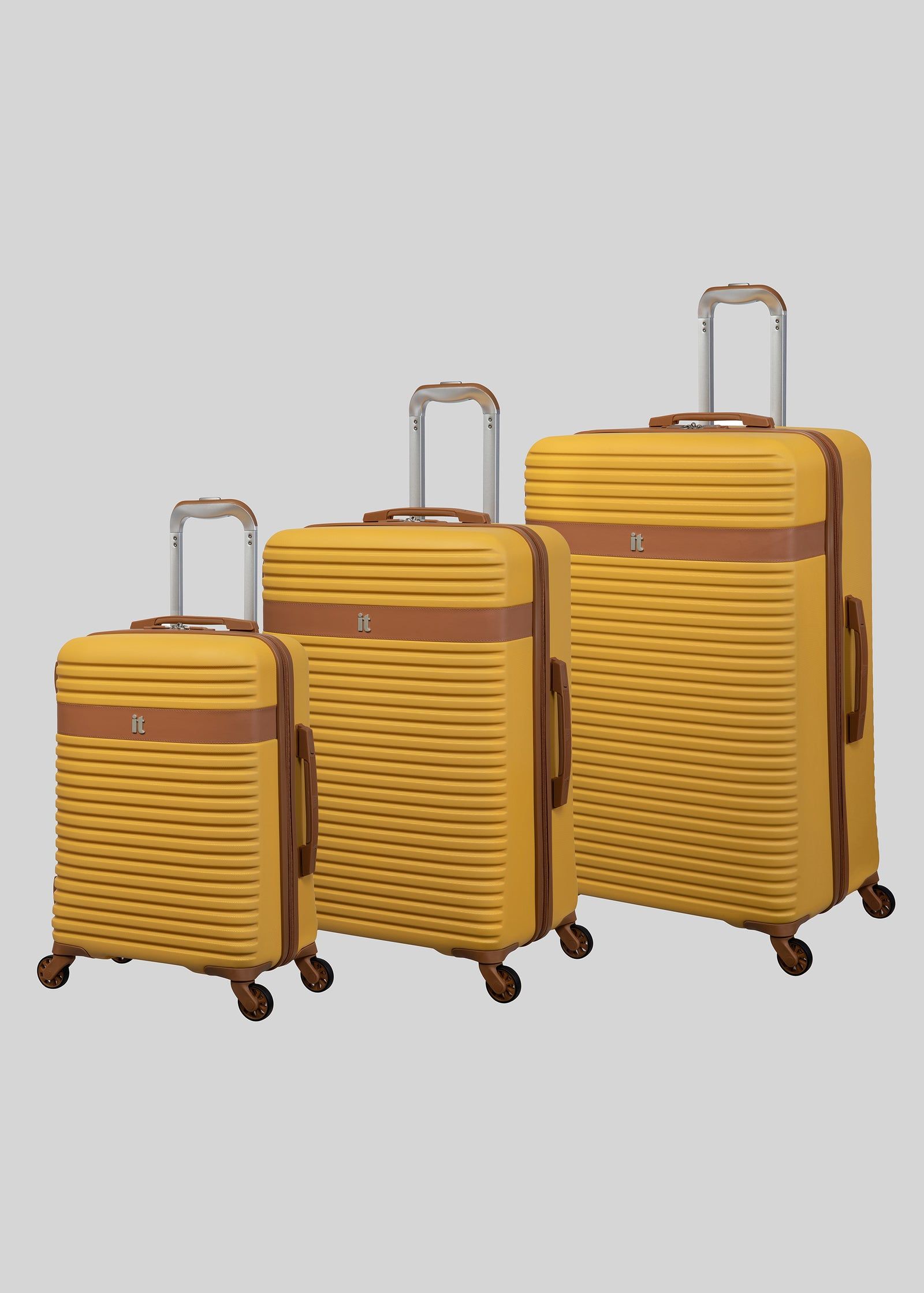 Buy IT Luggage Hard Shell Suitcase Online in Jordan from Matalan