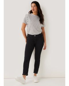 Jolie Relaxed Skinny Jeans