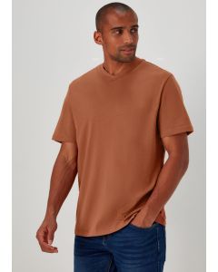 Essential V-Neck T-Shirt