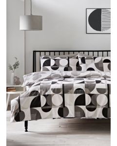 Geometric Pattern Duvet Set