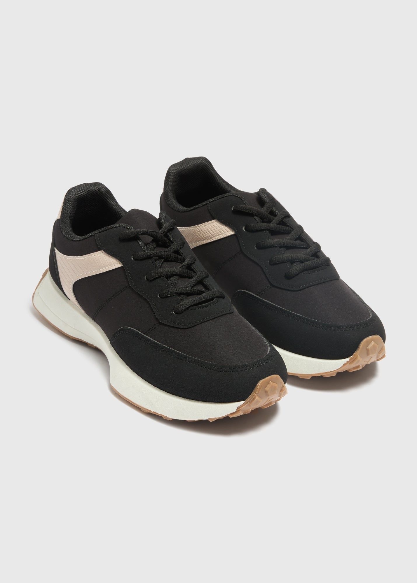 Retro Runner Trainers-Black